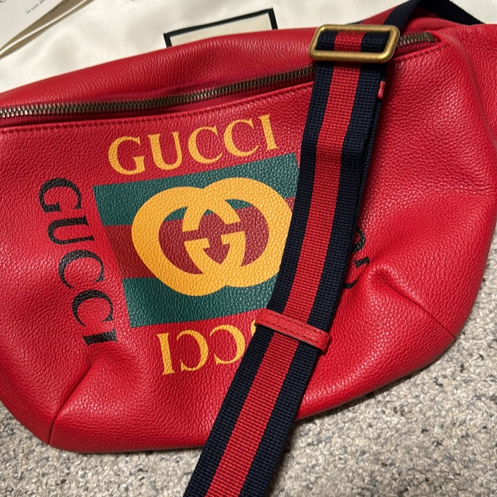 💯 authentic NEW Gucci Leather logo belt bag - Picture 3 of 5